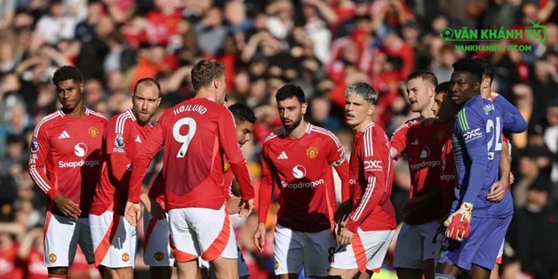 Quỷ đỏ MU quyết tâm giành chiến thắng để vực dậy phong độ sau khởi đầu khó khăn tại Premier League.