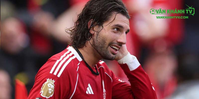 Arteta lo ngại sự mất cân bằng trong phòng ngự