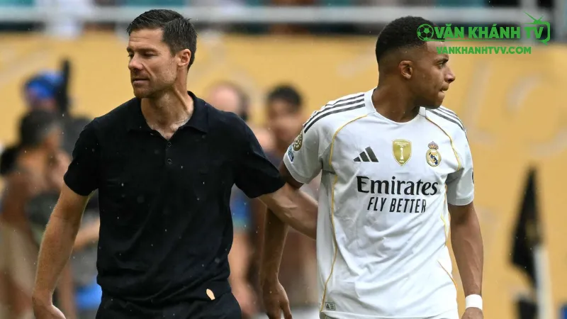 Alonso biến Mbappe từ ‘vấn đề tiềm năng’ thành trụ cột chiến thuật của Los Blancos.