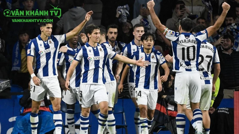 Sociedad đối diện thử thách lớn với phong độ thiếu ổn định và hành trình khó khăn trên sân khách.