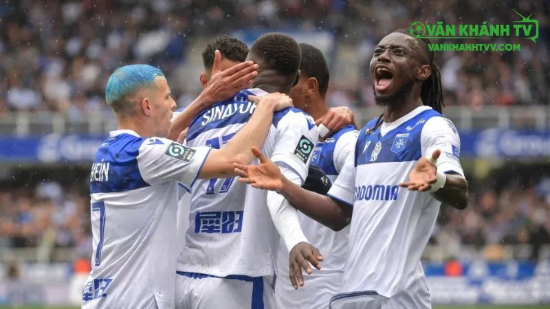 Auxerre gặp khó khăn khi làm khách tại Paris với phong độ sân khách yếu.